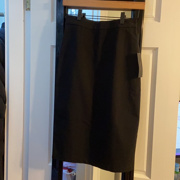 Zara basic mid dress - Picture 3 of 4